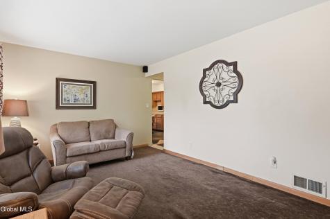 3403 Gari Lane Guilderland NY 12303