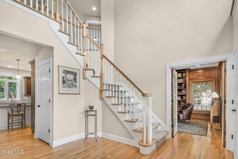 4 Stoney Heights Court Clifton Park NY 12065