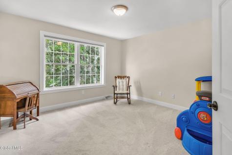 4 Stoney Heights Court Clifton Park NY 12065