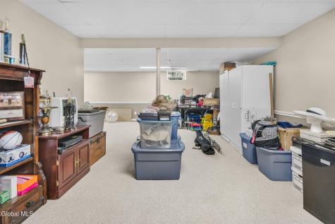 4 Stoney Heights Court Clifton Park NY 12065