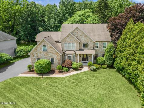 4 Stoney Heights Court Clifton Park NY 12065