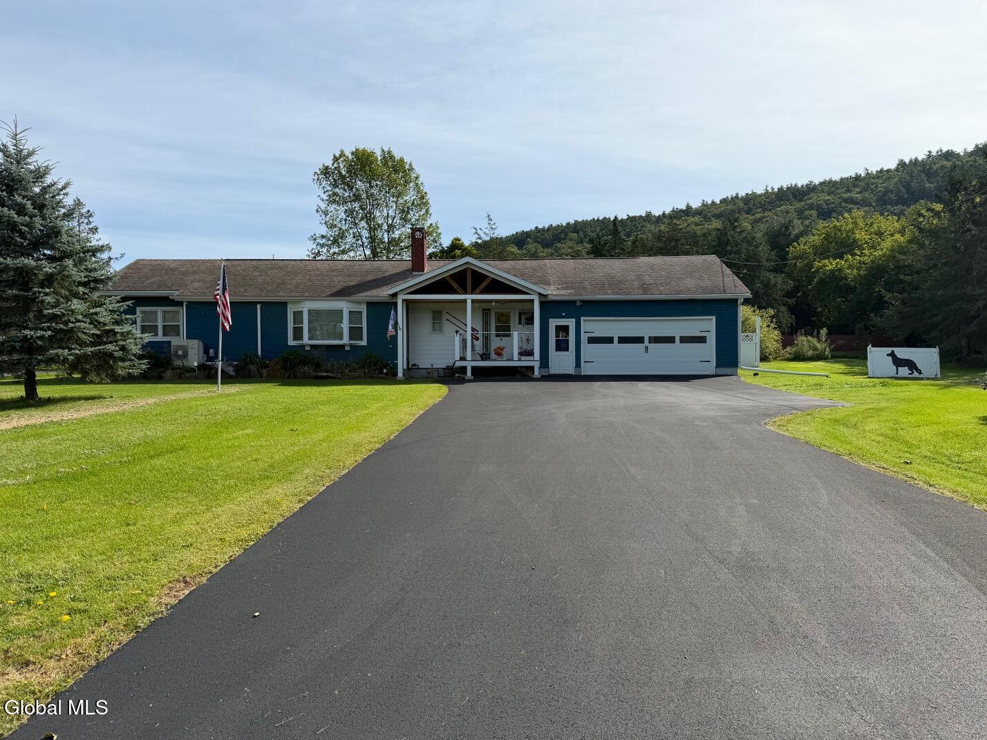 31 Black Point Road Ticonderoga NY 12883