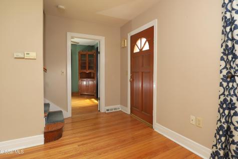 26 Gleason Road Glenville NY 12302