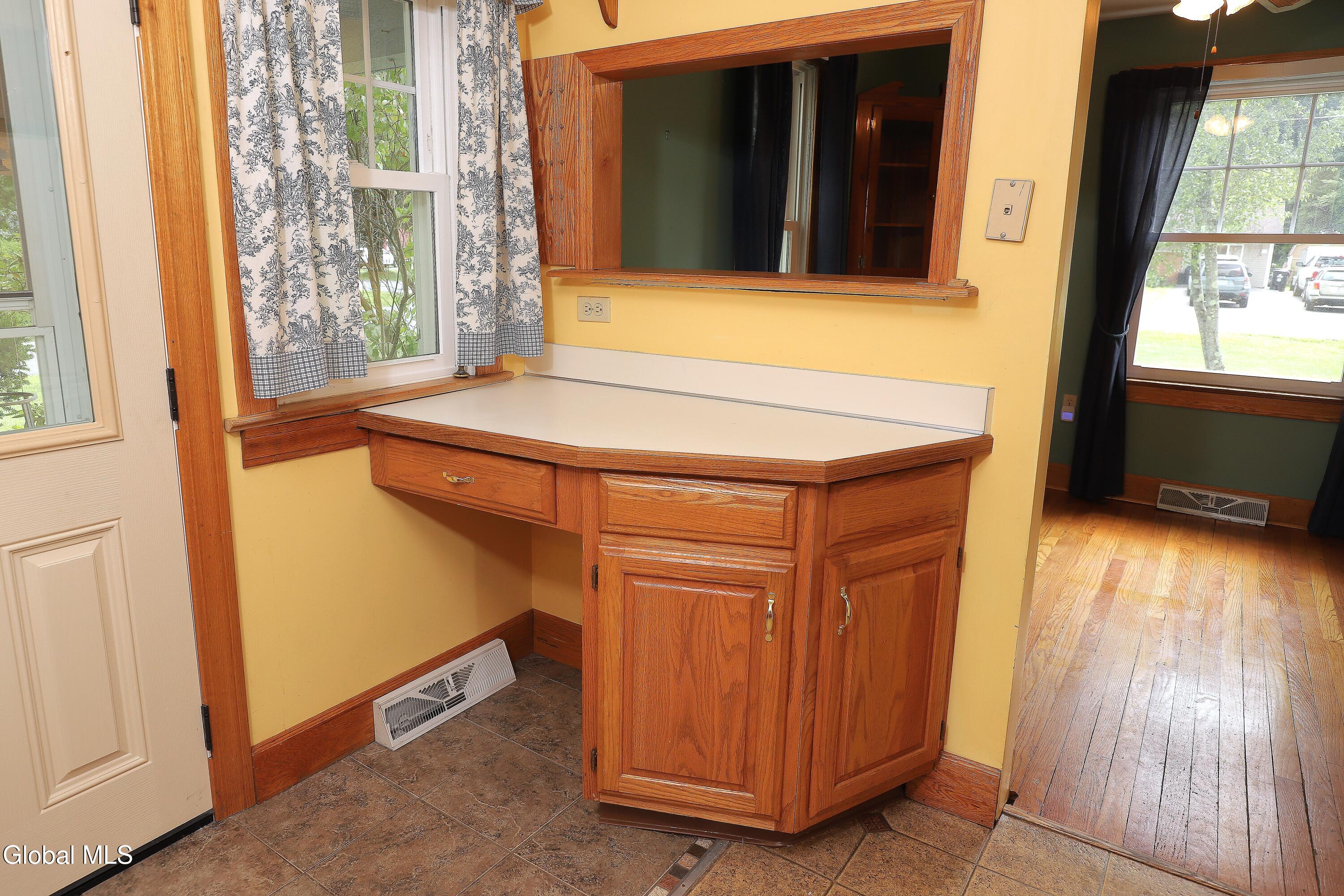 26 Gleason Road Glenville NY 12302