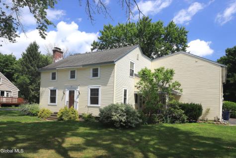 26 Gleason Road Glenville NY 12302