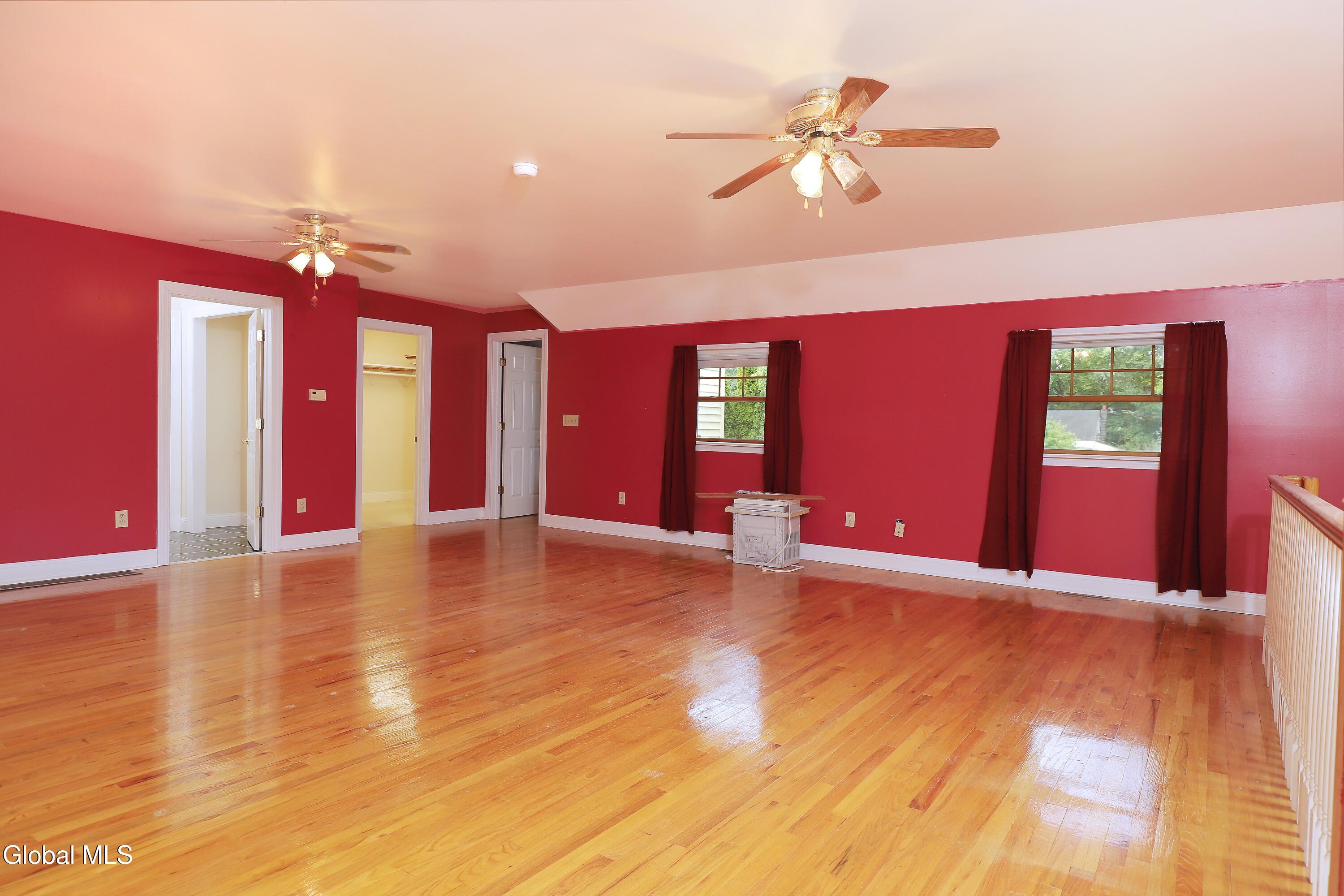 26 Gleason Road Glenville NY 12302
