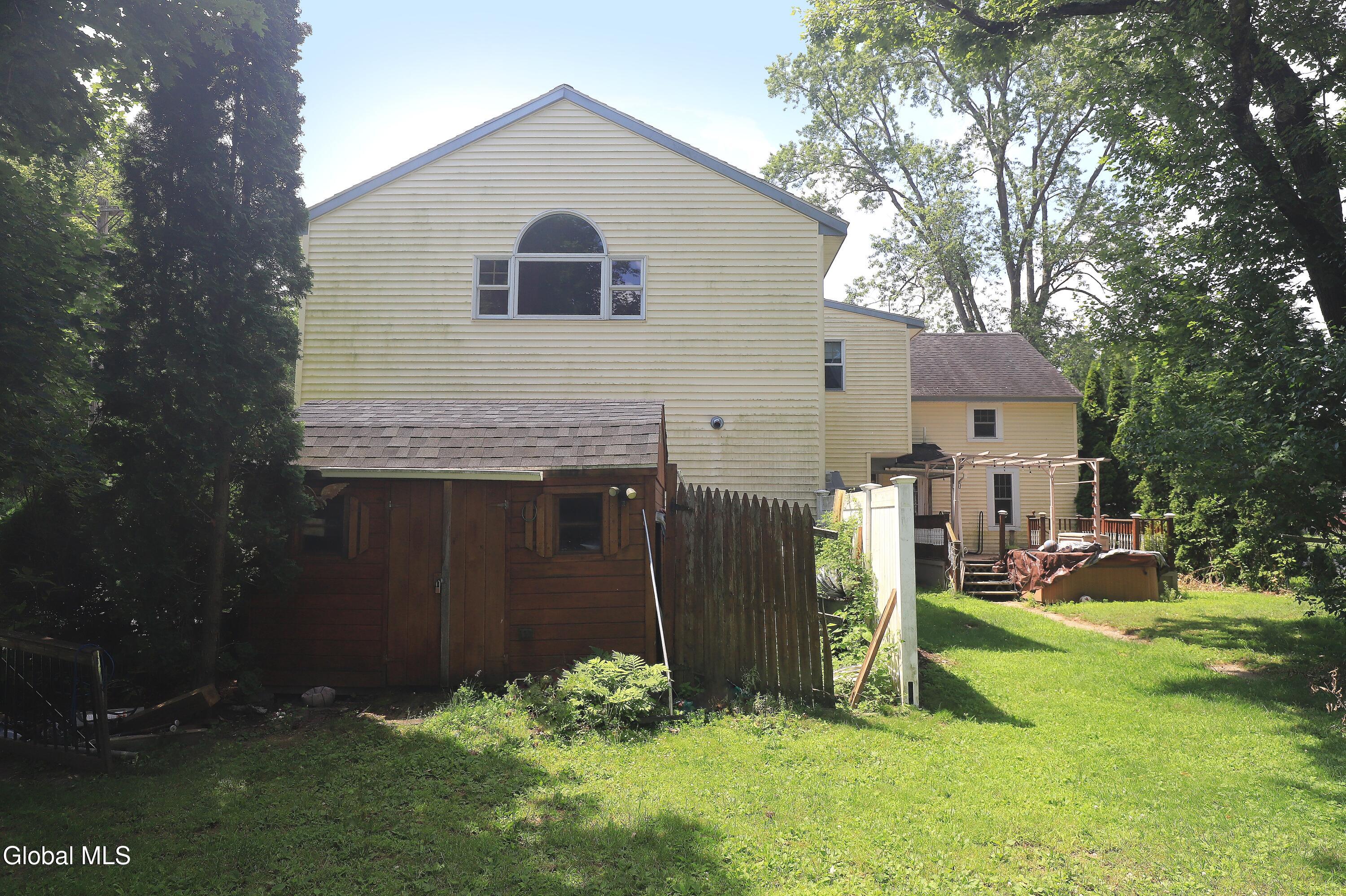 26 Gleason Road Glenville NY 12302
