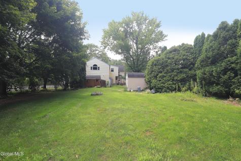 26 Gleason Road Glenville NY 12302