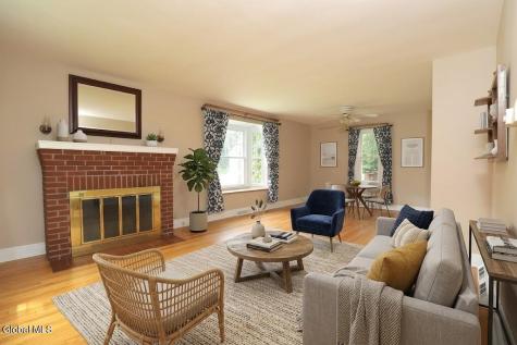 26 Gleason Road Glenville NY 12302