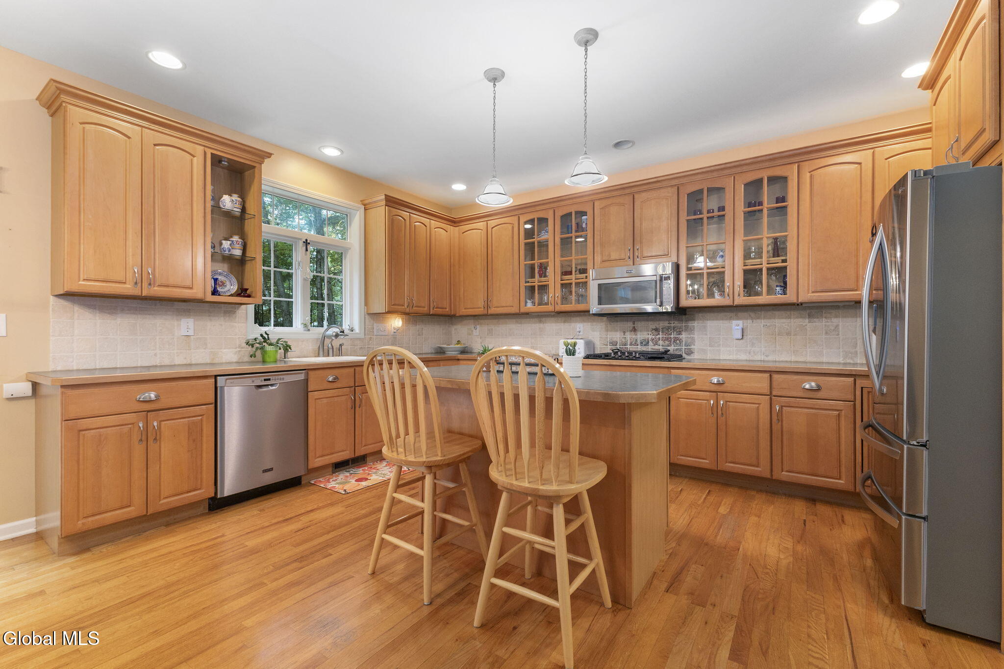 2 Huntington Court Saratoga Springs NY 12866