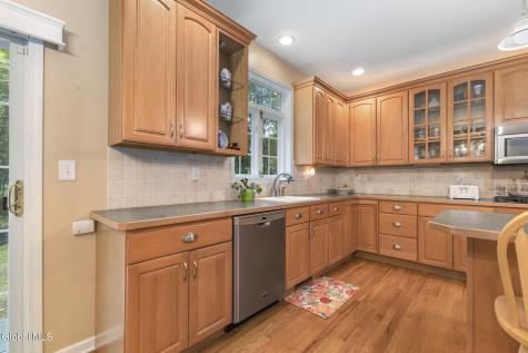 2 Huntington Court Saratoga Springs NY 12866