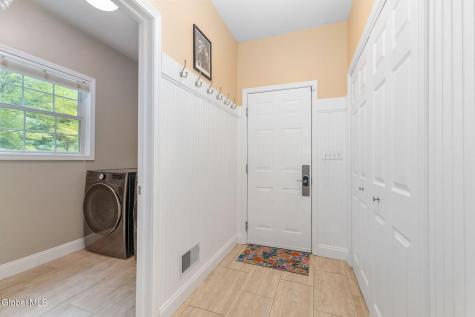 2 Huntington Court Saratoga Springs NY 12866