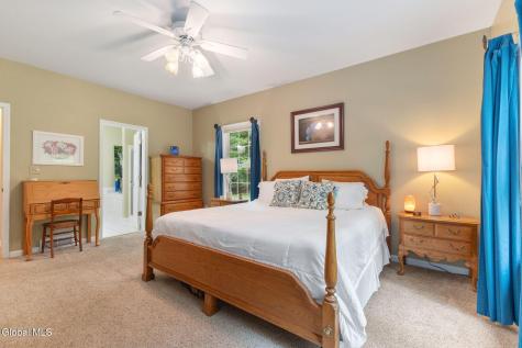 2 Huntington Court Saratoga Springs NY 12866