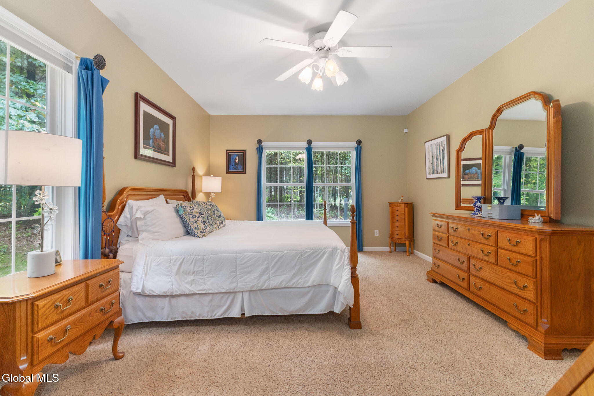2 Huntington Court Saratoga Springs NY 12866