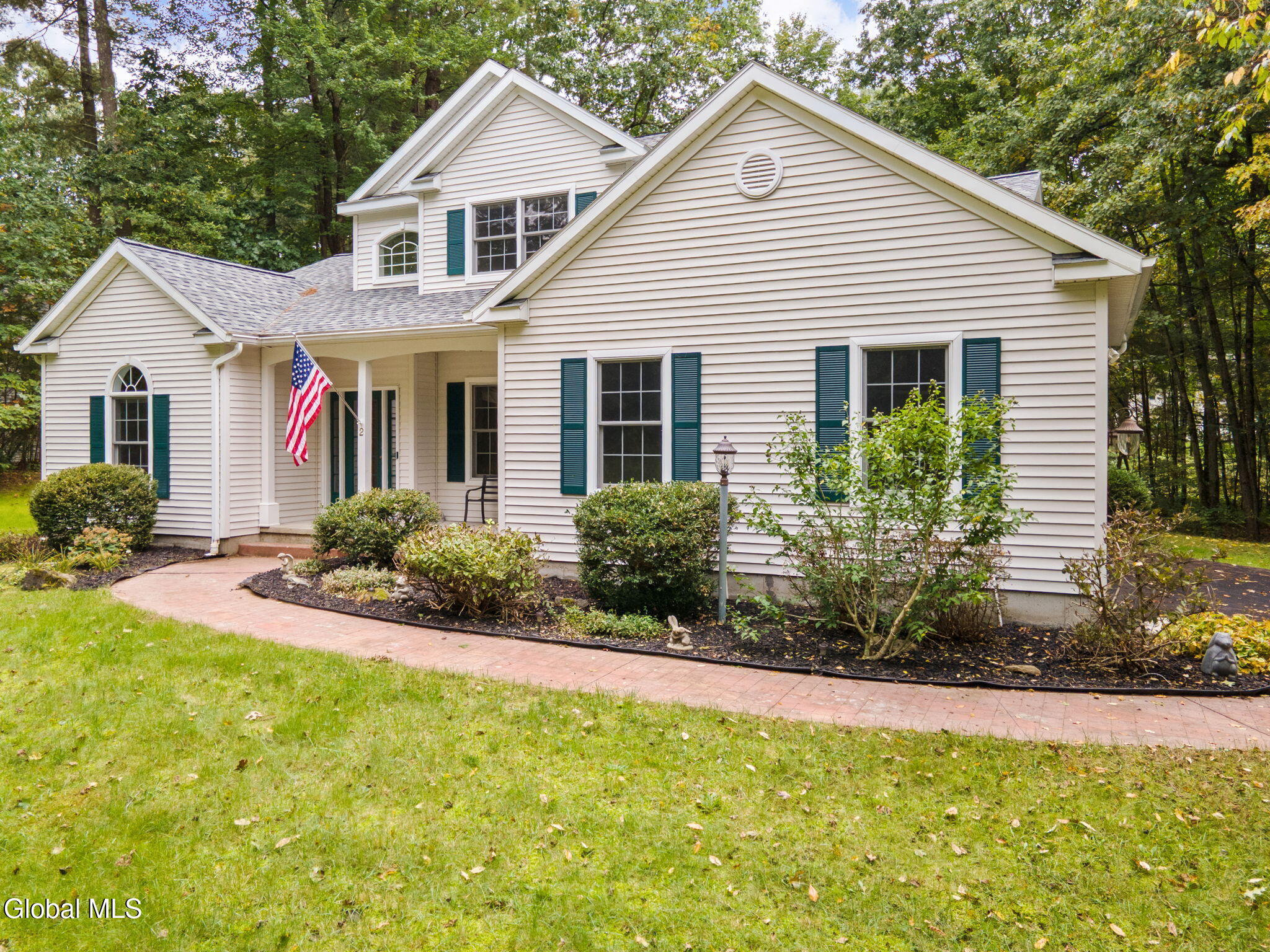 2 Huntington Court Saratoga Springs NY 12866