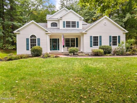 2 Huntington Court Saratoga Springs NY 12866