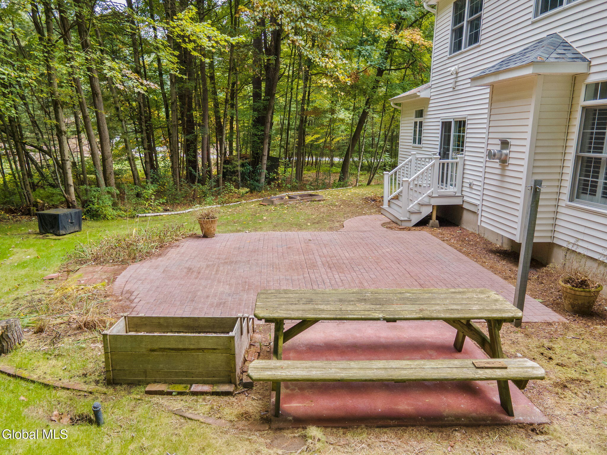 2 Huntington Court Saratoga Springs NY 12866