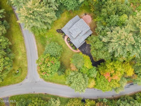 2 Huntington Court Saratoga Springs NY 12866