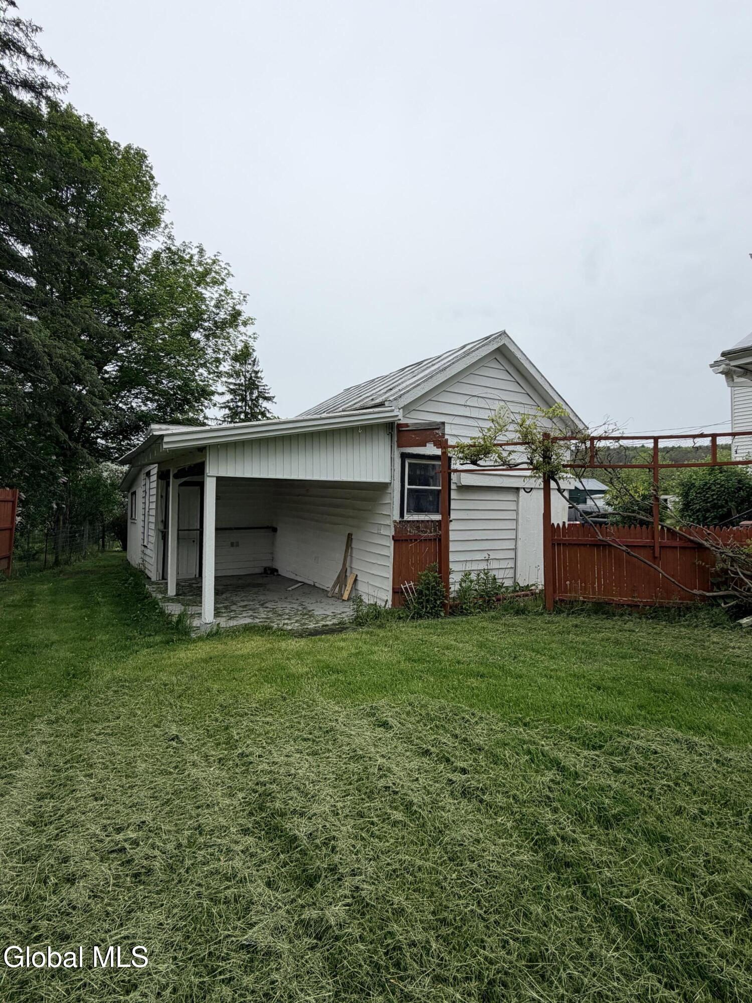 127 Walhalla Road Fulton NY 12122