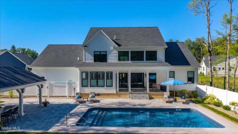 8 Brooke Court Clifton Park NY 12065