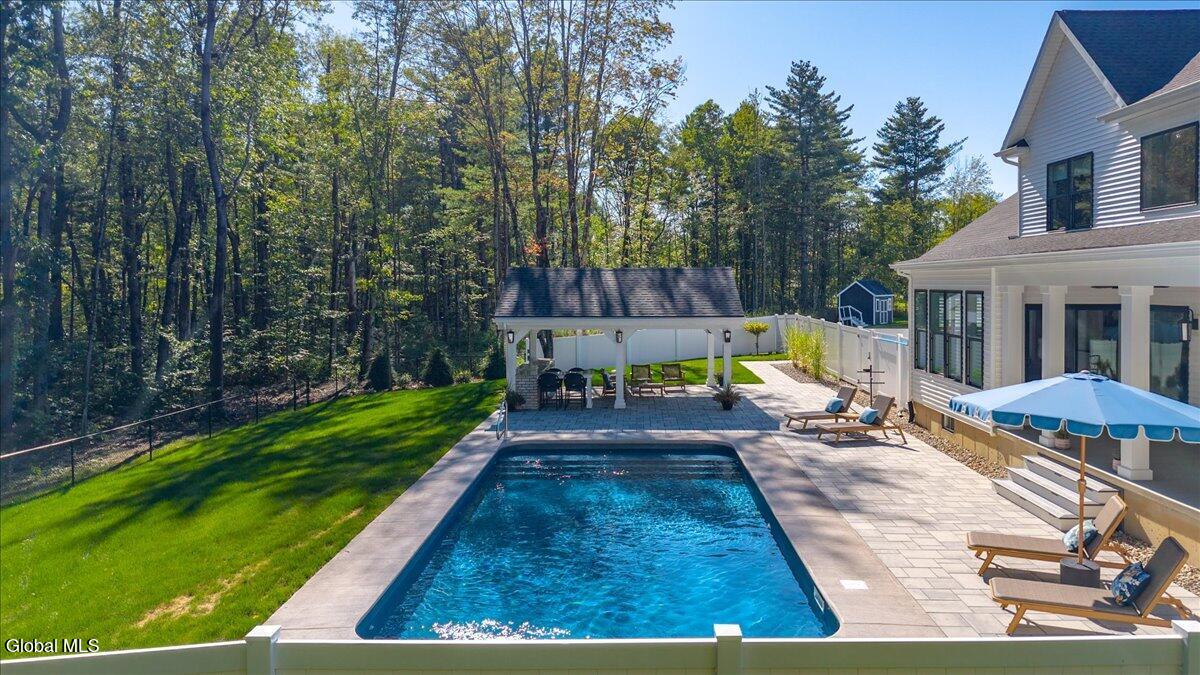 8 Brooke Court Clifton Park NY 12065