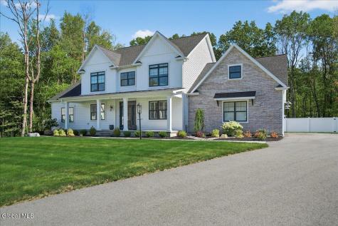 8 Brooke Court Clifton Park NY 12065