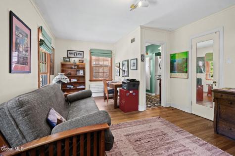 212 Colonial Avenue Albany NY 12208