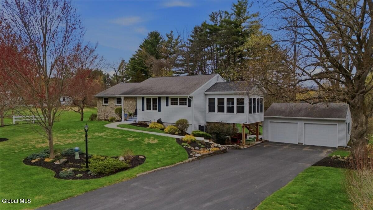 43 Meadowview Drive Queensbury NY 12804