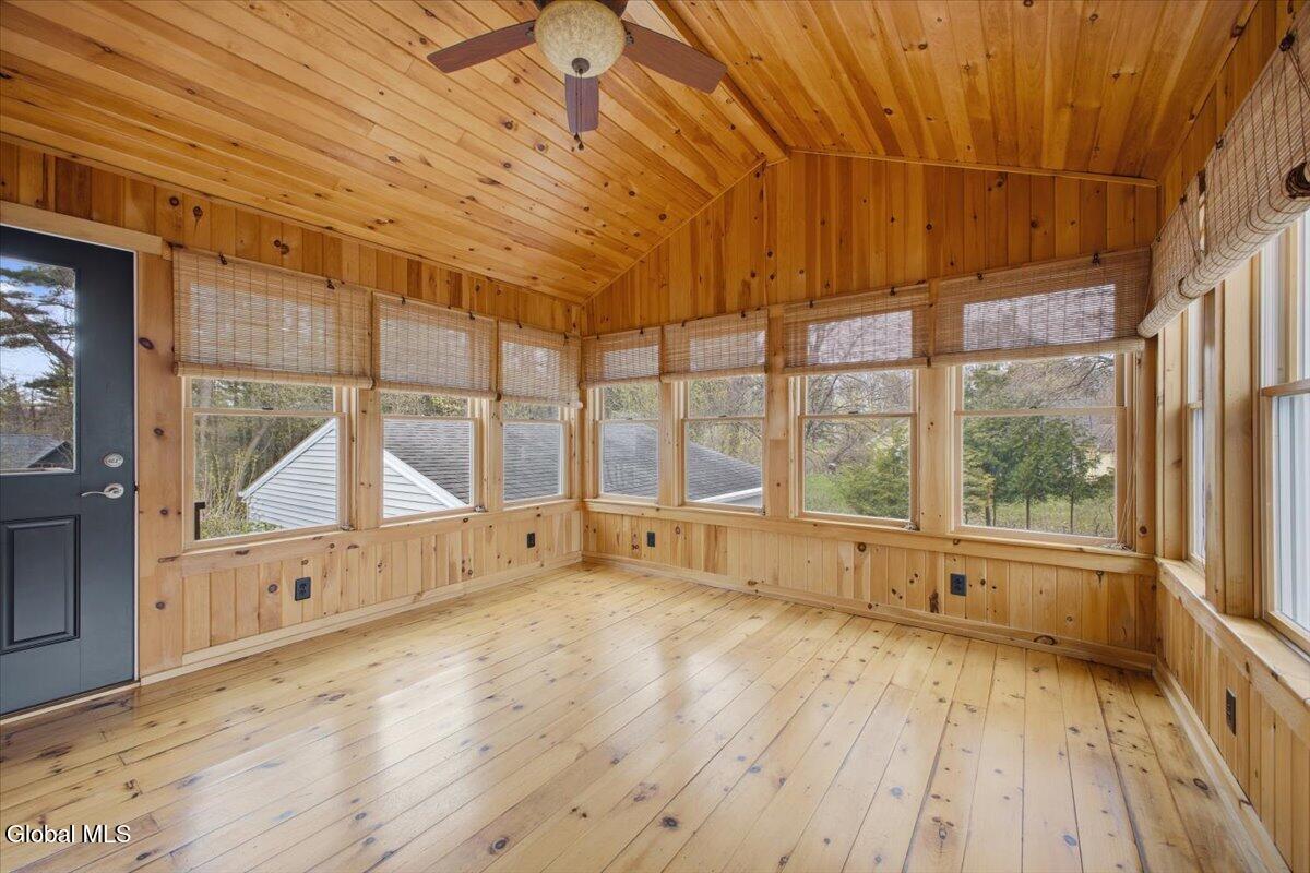 43 Meadowview Drive Queensbury NY 12804