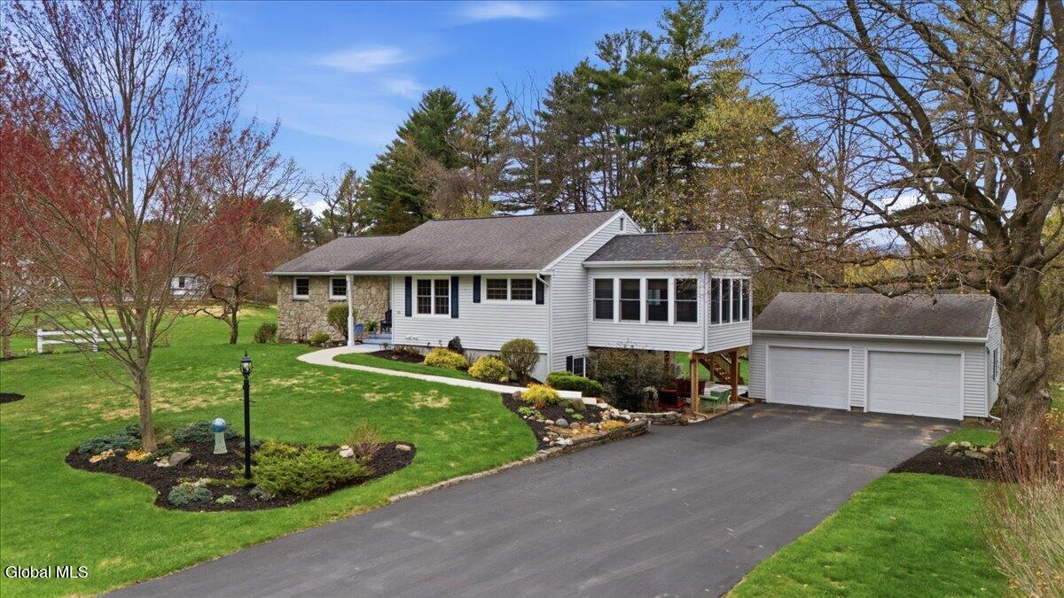 43 Meadowview Drive Queensbury NY 12804