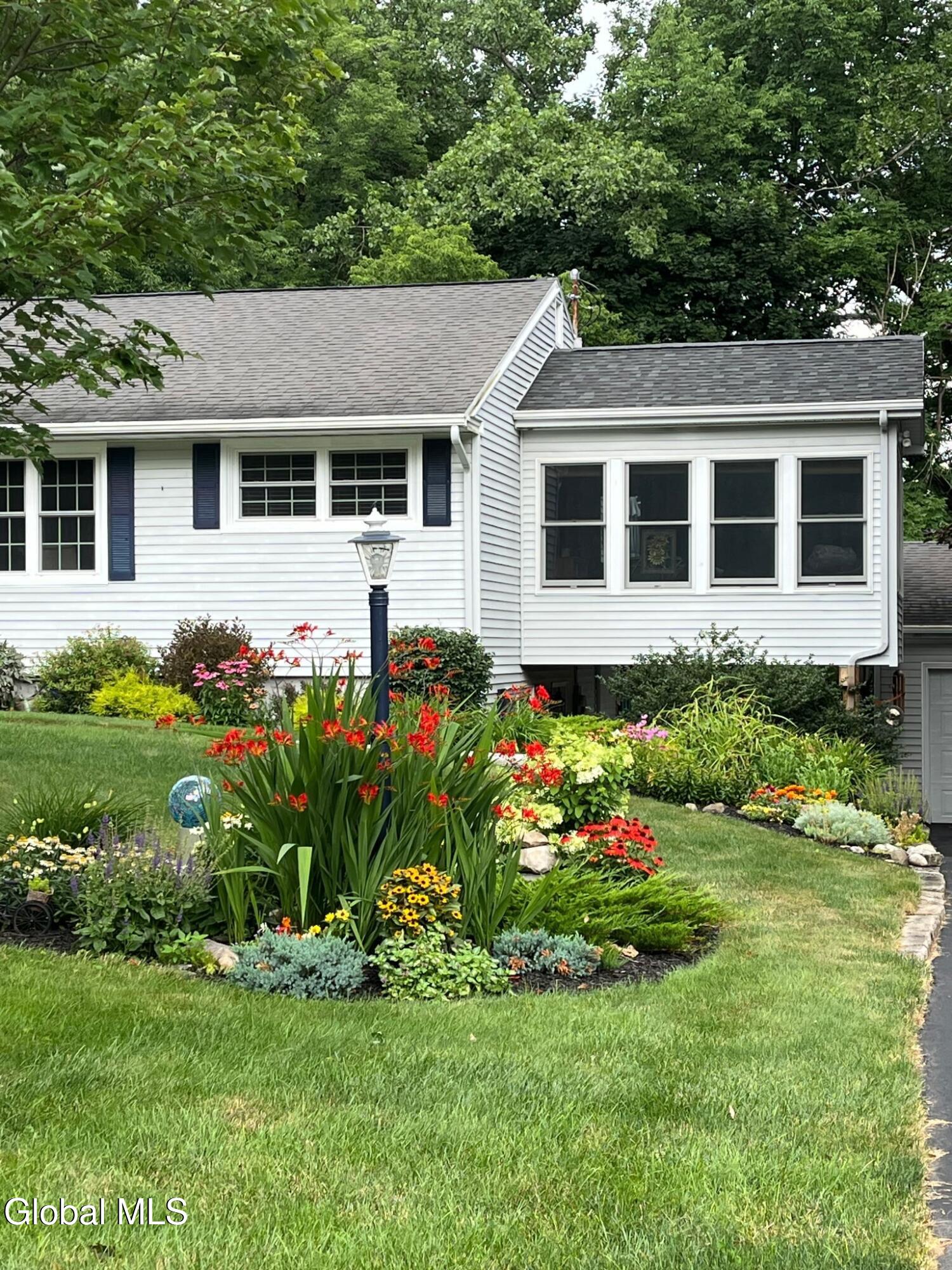 43 Meadowview Drive Queensbury NY 12804