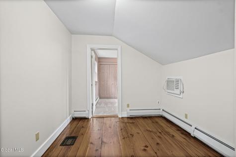 1167 Meadowdale Road Altamont NY 12009