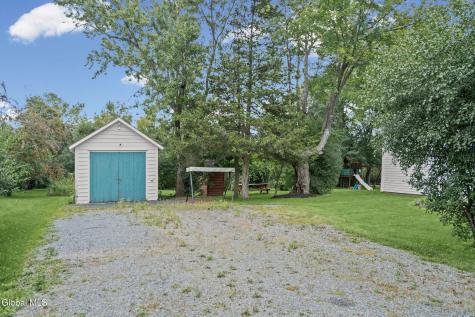 1167 Meadowdale Road Altamont NY 12009