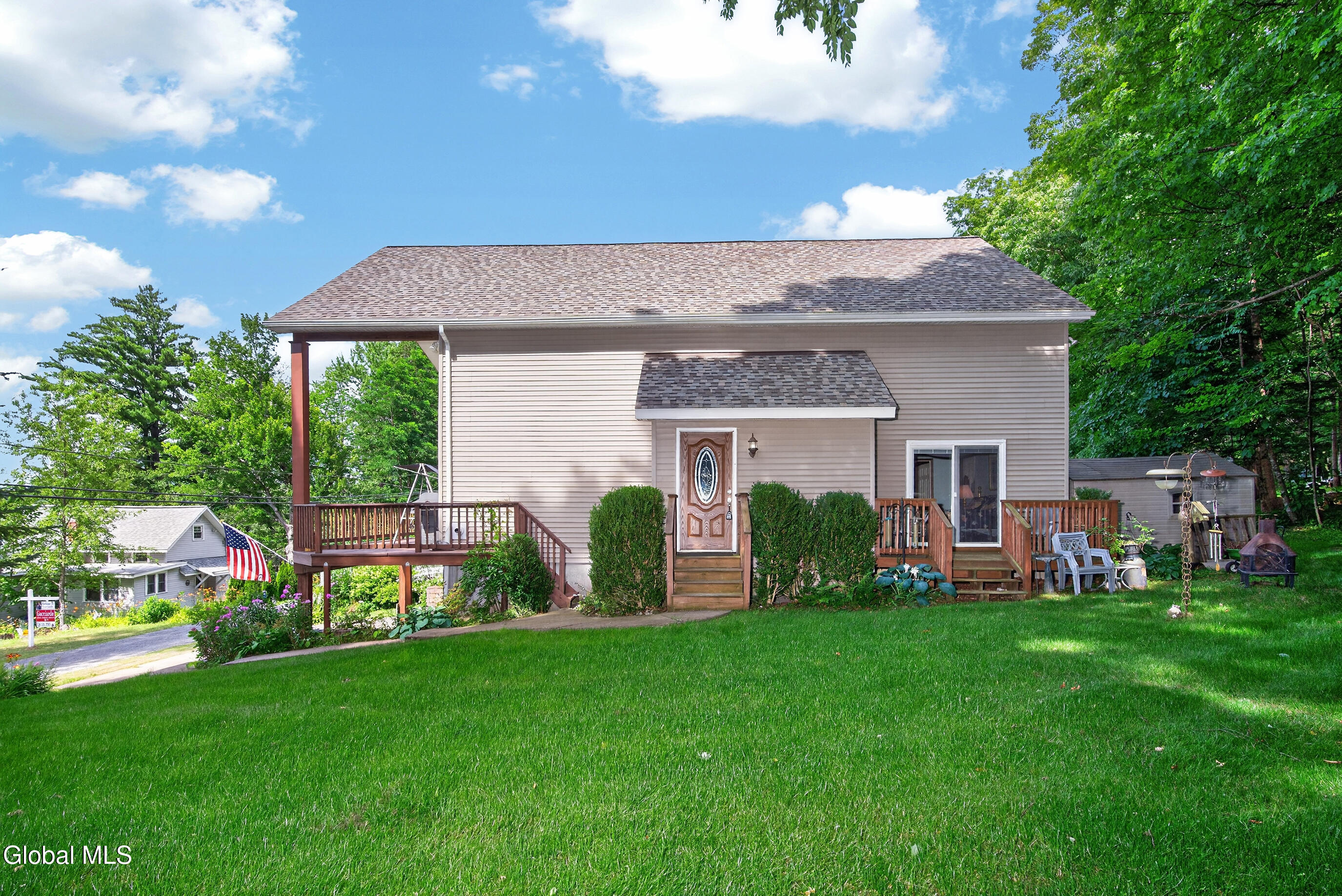 3016 South Shore Drive, West Galway NY 12086