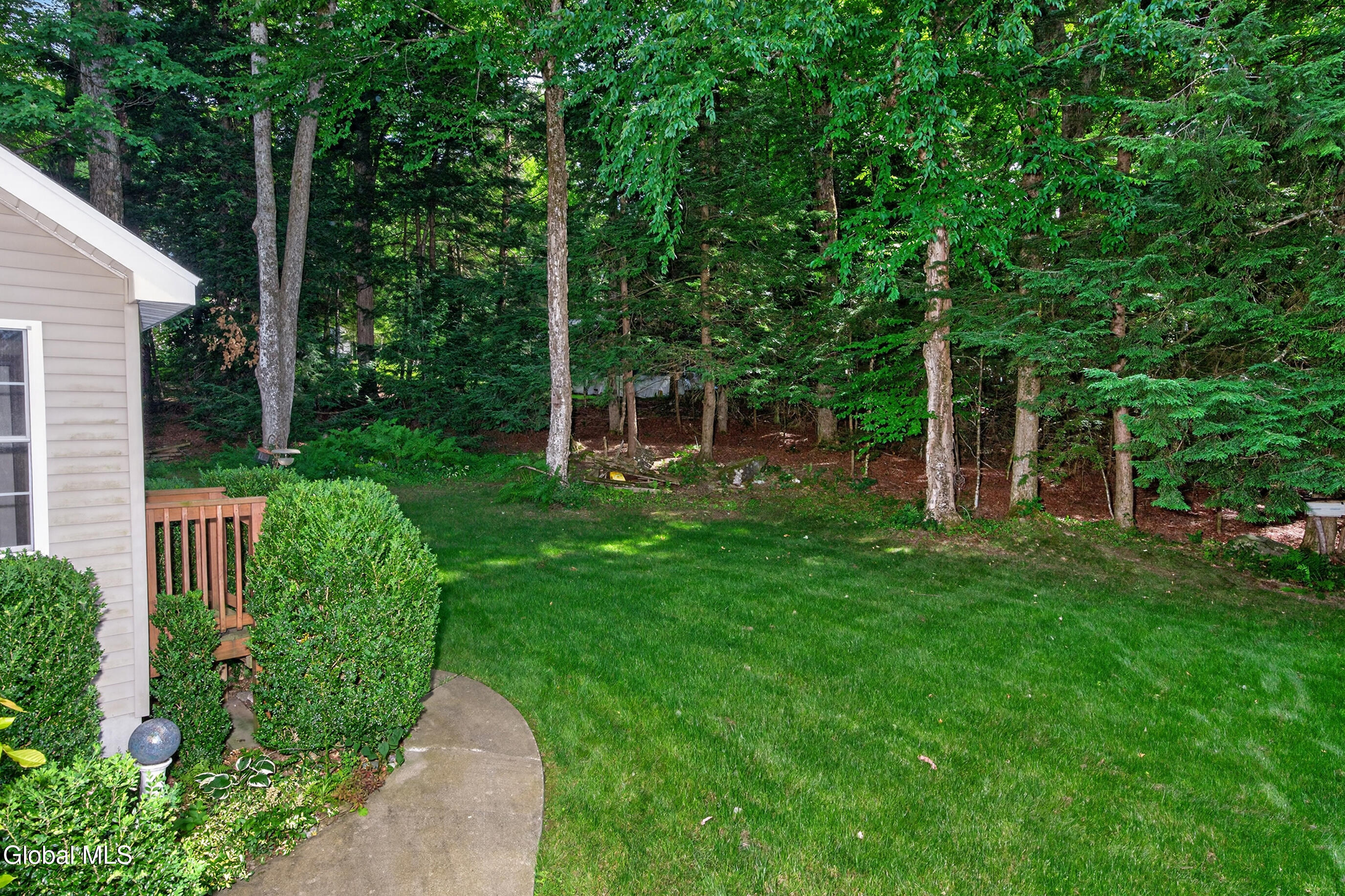 3016 South Shore Drive, West Galway NY 12086