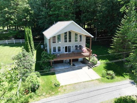 3016 South Shore Drive, West Galway NY 12086