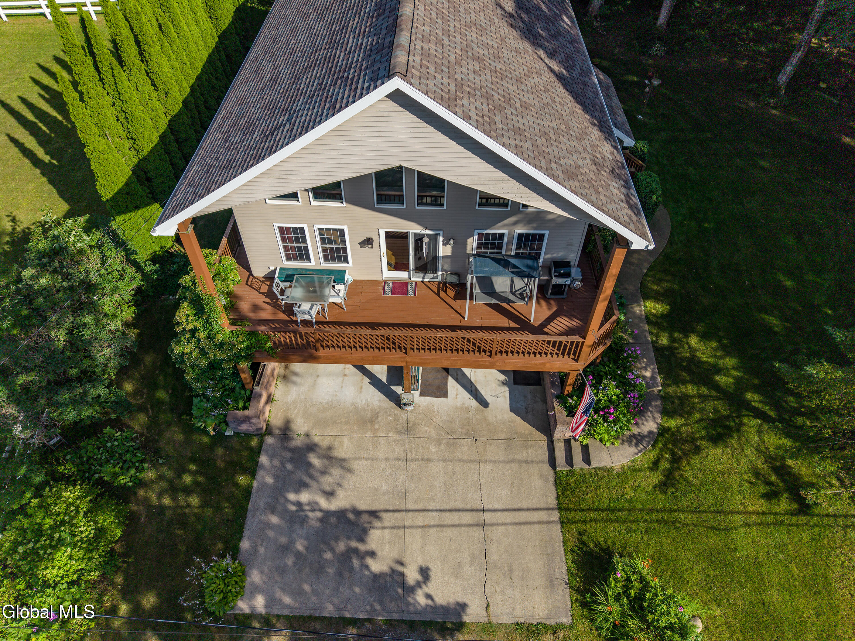 3016 South Shore Drive, West Galway NY 12086