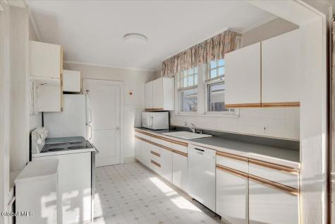 1028 Maryland Avenue Schenectady NY 12308