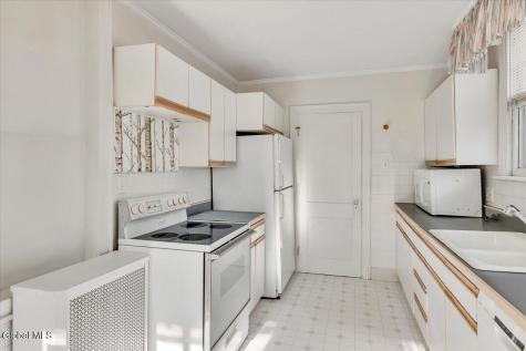 1028 Maryland Avenue Schenectady NY 12308