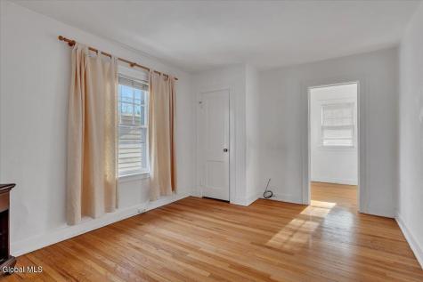 1028 Maryland Avenue Schenectady NY 12308