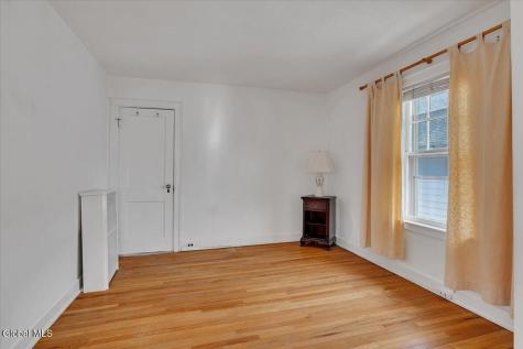 1028 Maryland Avenue Schenectady NY 12308