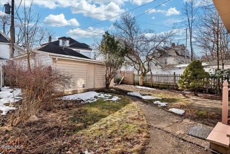 1028 Maryland Avenue Schenectady NY 12308