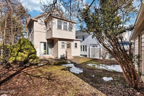 1028 Maryland Avenue Schenectady NY 12308