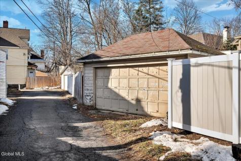 1028 Maryland Avenue Schenectady NY 12308