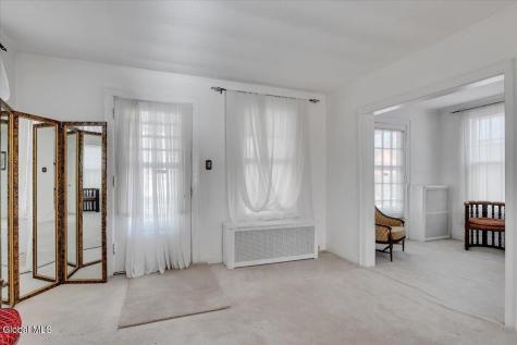 1028 Maryland Avenue Schenectady NY 12308
