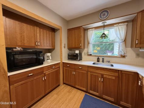 303 N Shore Rd Peck Road Gloversville NY 12078