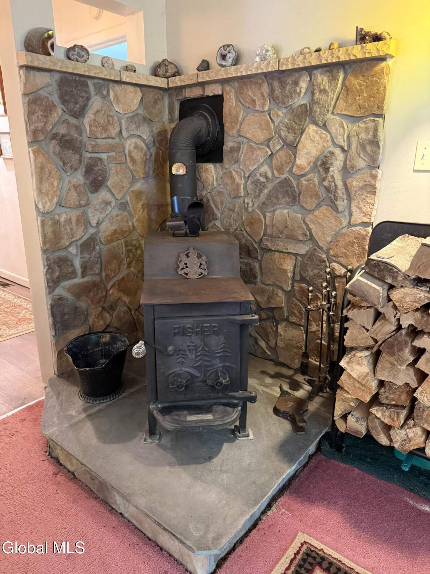 303 N Shore Rd Peck Road Gloversville NY 12078