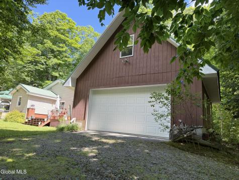 303 N Shore Rd Peck Road Gloversville NY 12078