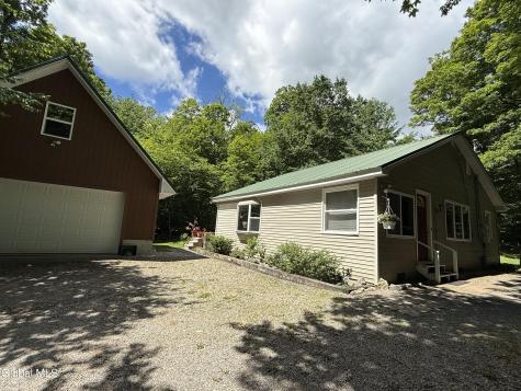 303 N Shore Rd Peck Road Gloversville NY 12078