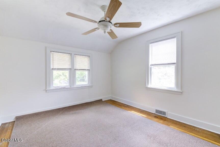 1974 Nott Street Niskayuna NY 12309